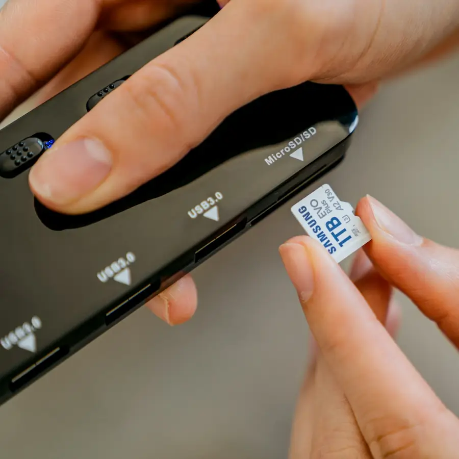 Memory Card - Image 2
