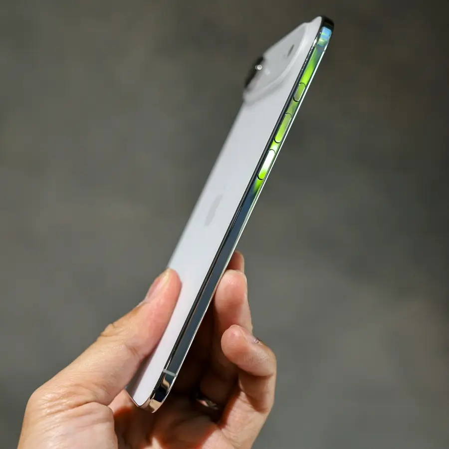 Smartphone - Image 4